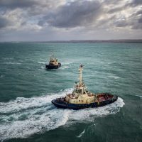 investigative-boats-sailing-turquoise-ocean-cloudy-sky_181624-6929 investigative-boats-sailing-turquoise-ocean-cloudy-sky_181624-6929